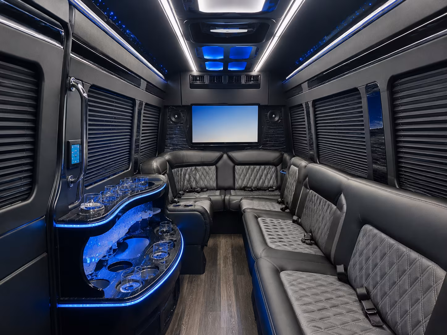 chamblee efficient corporate bus rentals in chamblee