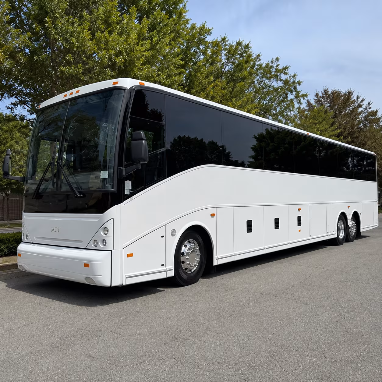 chamblee employee charter bus rentals in chamblee
