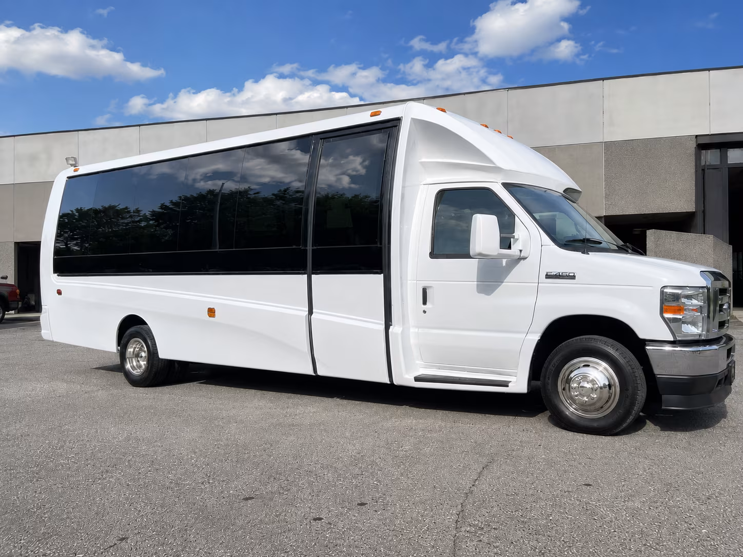 shuttle your guests between sandy springs hotels and your venue without the parking headache